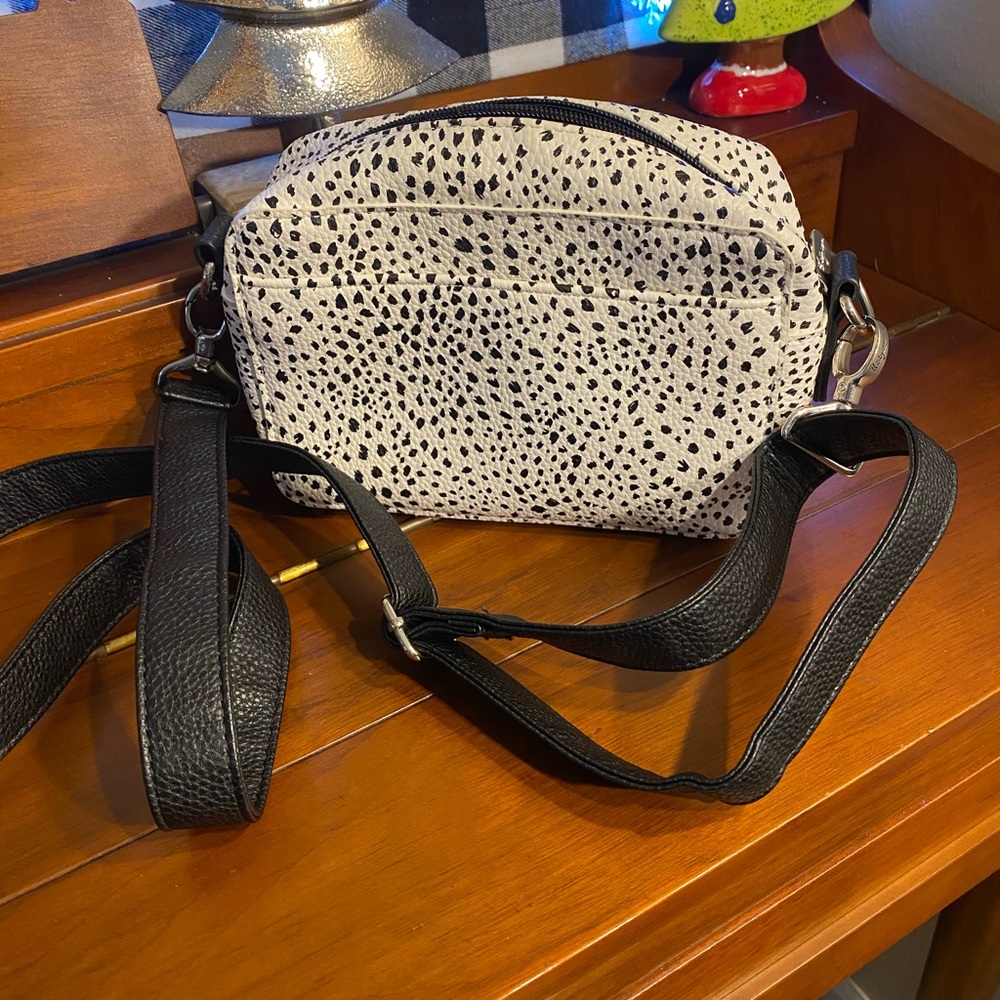 Thirty-One Black and White Crossbody Bag/ Boutique Crossbody